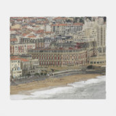Biarritz Strand, Belle Époque Architektur. Fleecedecke (Vorderseite (Horizontal))