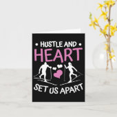 Biathlon Hustle and Heart Set Uns Apart Cross Coun Karte (Gelbe Blume)