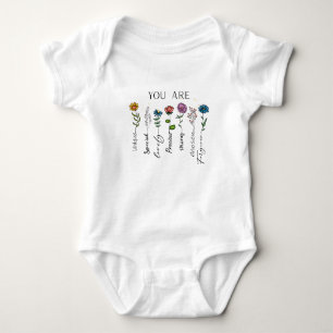 Bibelvers-Inspiration Wildblume Positives Zitat Baby Strampler