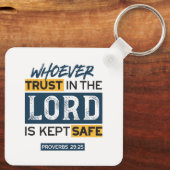 Bible Quote Art - Proverbs 29:25 Trust in God Schlüsselanhänger (Rückseite)
