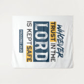 Bible Quote Art - Proverbs 29:25 Trust in God Wandteppich (Vorderseite (Horizontal))
