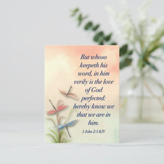 Bible Verse Matthew 1 John 2:5 KJV Postkarte (Stehend Vorderseite)