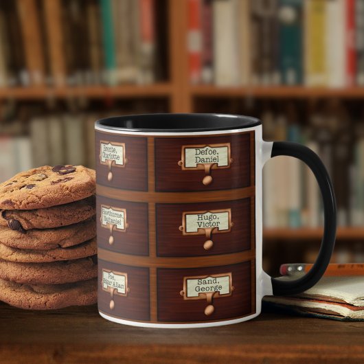 Bibliothek bucht Kartenlesegeräte für den Holzkart Kaffeetasse