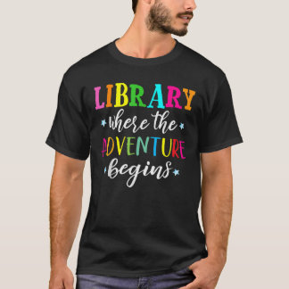 Bibliothek, in der das Abenteuer mit dem Buchleser T-Shirt