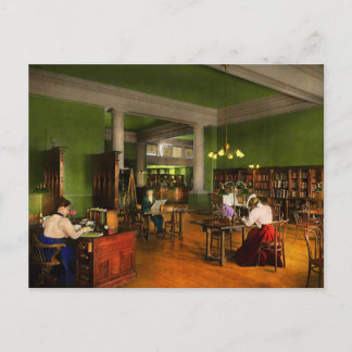 Bibliothek - Lesen von Erwachsenen 1900 Postkarte