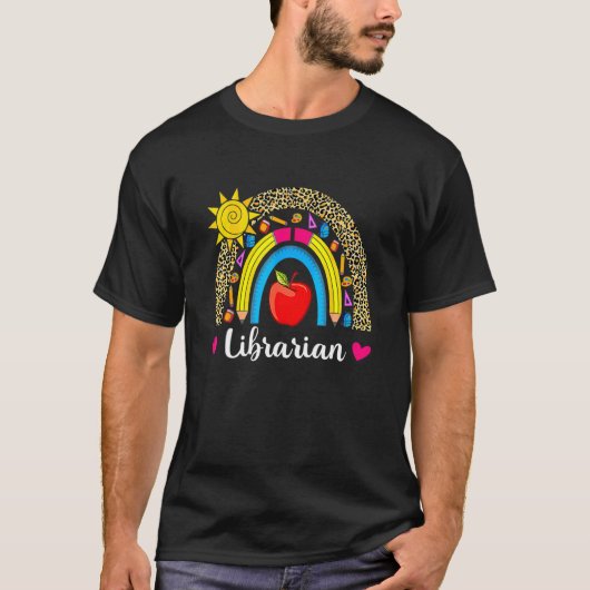 Bibliothekar Boho Regenbogen Leopard Zurück zur Sc T-Shirt (Vorderseite)