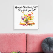 Bibliothekar und Bücher Canvas  Leinwanddruck (Insitu (Wohnzimmer))