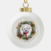 Bichon Frise Christmas Wreath Festivals Keramik Kugel-Ornament (Vorderseite)