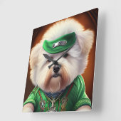 Bichon Frisé Dog Fahrrad St. Patrick's Day Quadratische Wanduhr (Winkel)