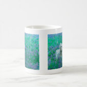 Bichon Frise in Bluebonnets Kaffeetasse (Mittel)
