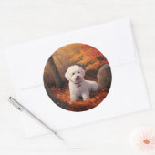 Bichon Frise in Herbstleaves Fall Inspiriert Runder Aufkleber (Umschlag)