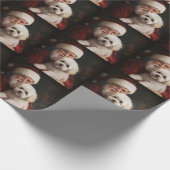 Bichon Frise mit dem Weihnachtsmann Weihnachten Geschenkpapier (Ecke)