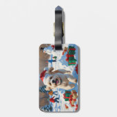 Bichon Frise Weihnachtsfest Schneeszene Gepäckanhänger (Rückseite vertikal)