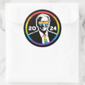 Biden 2024 Rainbow Sunglasses LGBT Pride Runder Aufkleber (Tasche)