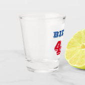 Biden 46 Kollegiatstil Schnapsglas (Links)