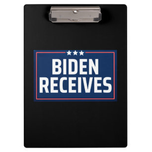Biden erhält klemmbrett