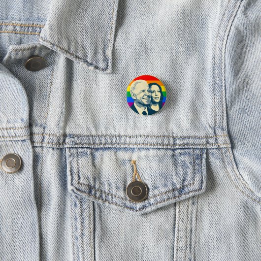 Biden Harris Rainbow Pride Button (Beispiel)