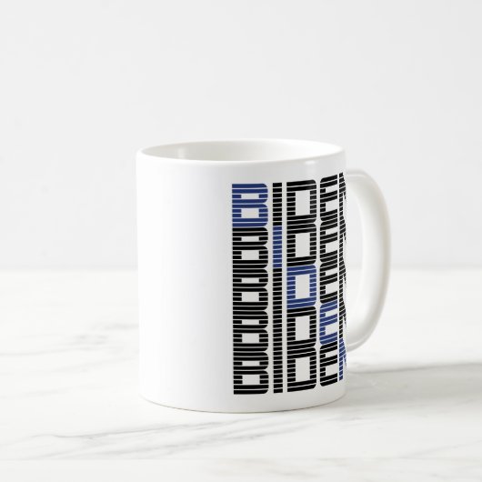 BIDEN-Textstapel Kaffeetasse (VorderseiteRechts)