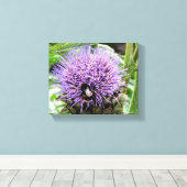 BIE UND DIE KÜNSTLERISCHE BLUME LEINWANDDRUCK (Insitu (Holzboden))