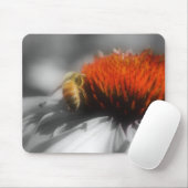 Biene auf Blume Nah Schwarz-weiße Mousepad (Mit Mouse)