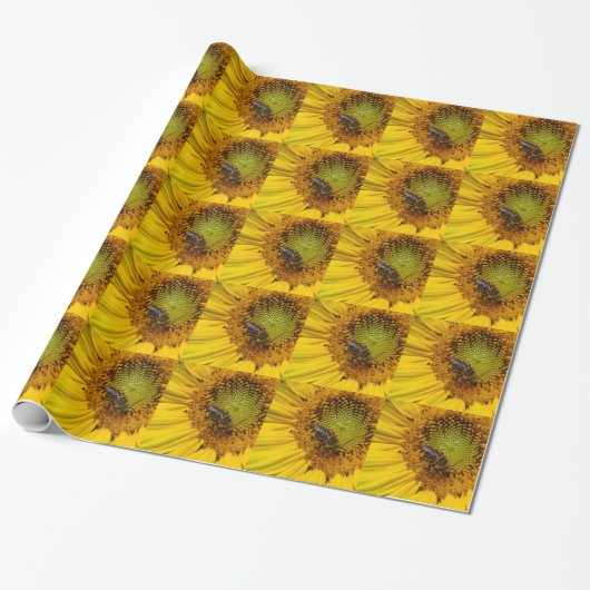 Biene auf einer Sonnenblume Geschenkpapier (Ungerollt)