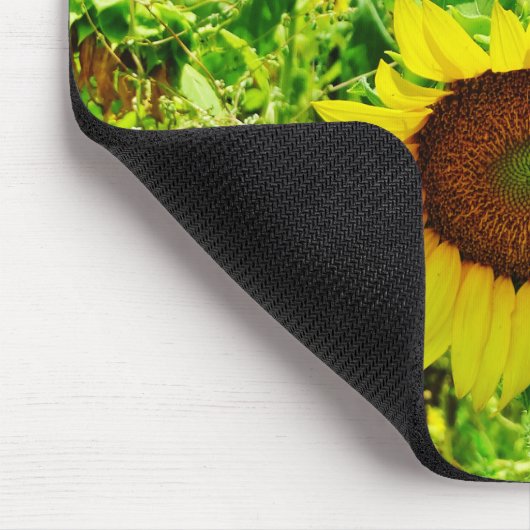 Biene auf gelber Sonnenblume Mousepad (Ecke)