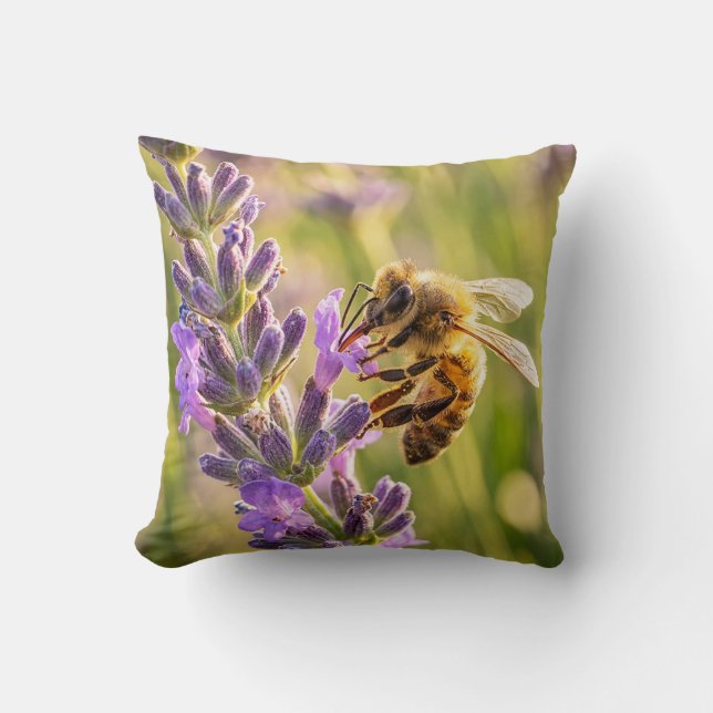 Biene auf Lavendel Kissen (Vorderseite)