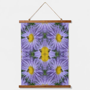 Biene auf Lila Aster-Blume Abstrakte Natur Wandteppich Mit Holzrahmen