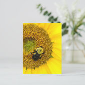Biene auf Sonnenblume Postkarte (Stehend Vorderseite)