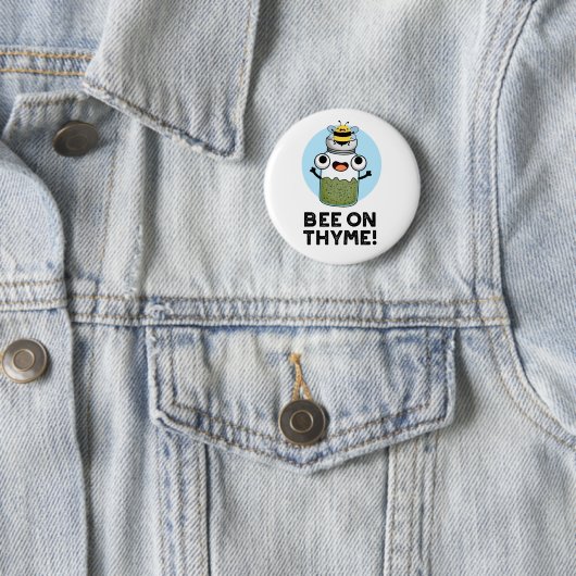 Biene auf Thyme Funny Herb Insect Pun Button (Beispiel)