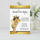 Biene bringt ein Buch mit Babyduschen für ethnisch Einladung (Stehend Vorderseite)