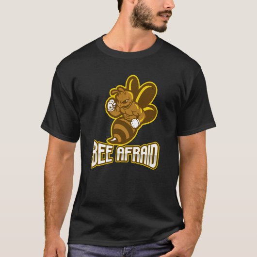 Biene davor (abschreckend sein) T-Shirt (Vorderseite)