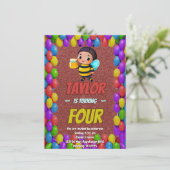 Biene Einzigartige Personalisierte Geburtstagskind Einladung (Stehend Vorderseite)