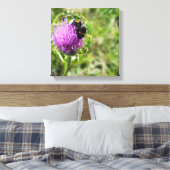 Biene in Blase Leinwanddruck (Insitu (Schlafzimmer))