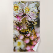 Biene in the Neighborhood Beach Handtuch (Vorderseite)