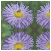 Biene on Aster Blume Nature Pattern Stoff (Nahaufnahme)