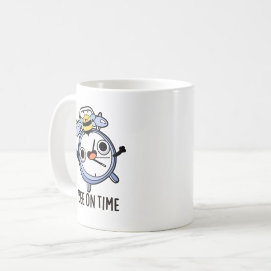 Biene On Time Funny Insect Clock Pun Kaffeetasse (Vorderseite Links)