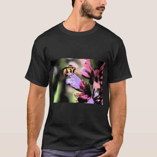 Biene und Blume T-Shirt (Vorderseite)