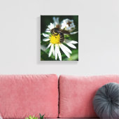 Biene und Daisy Leinwanddruck (Insitu (Wohnzimmer))