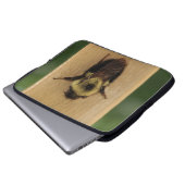 Biene-zilla Laptopschutzhülle (Vorne Knopf)
