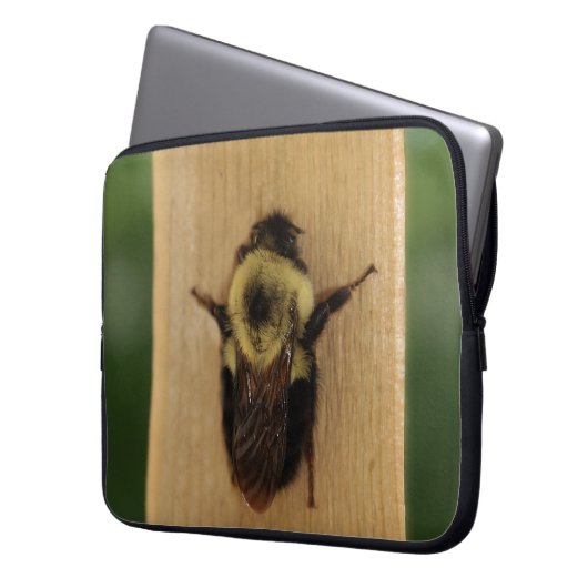 Biene-zilla Laptopschutzhülle (Vorderseite Links)