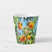 Bienen am Arbeitsplatz Milchtasse (Vorderseite)