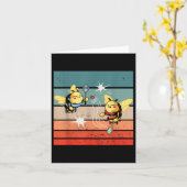 Bienen Badminton Dynamic Cartoonish Artwork Funny  Karte (Gelbe Blume)