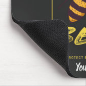 Bienen für Imker und Apiarist gerettet Mousepad (Ecke)