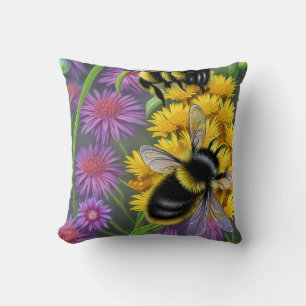 Bienen in einer Blume Kissen