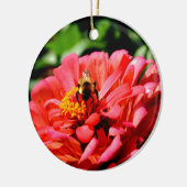 Bienen- und Korallenzinnie Keramik Ornament (Links)