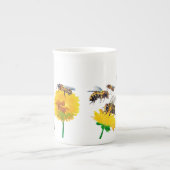 Bienen und Löwenzahn Porzellantasse (Vorderseite)