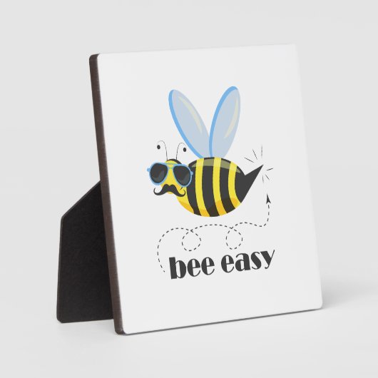 Bienenfigur mit Schnurrbart-Sonnenbrille Bee Easy Fotoplatte (Vorderseite)