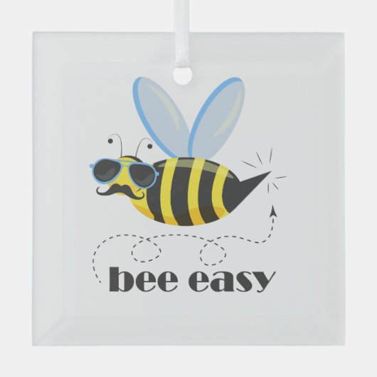 Bienenfigur mit Schnurrbart-Sonnenbrille Bee Easy Ornament Aus Glas (Vorderseite)