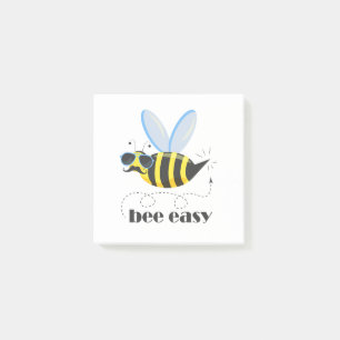 Bienenfigur mit Schnurrbart-Sonnenbrille Bee Easy Post-it Klebezettel